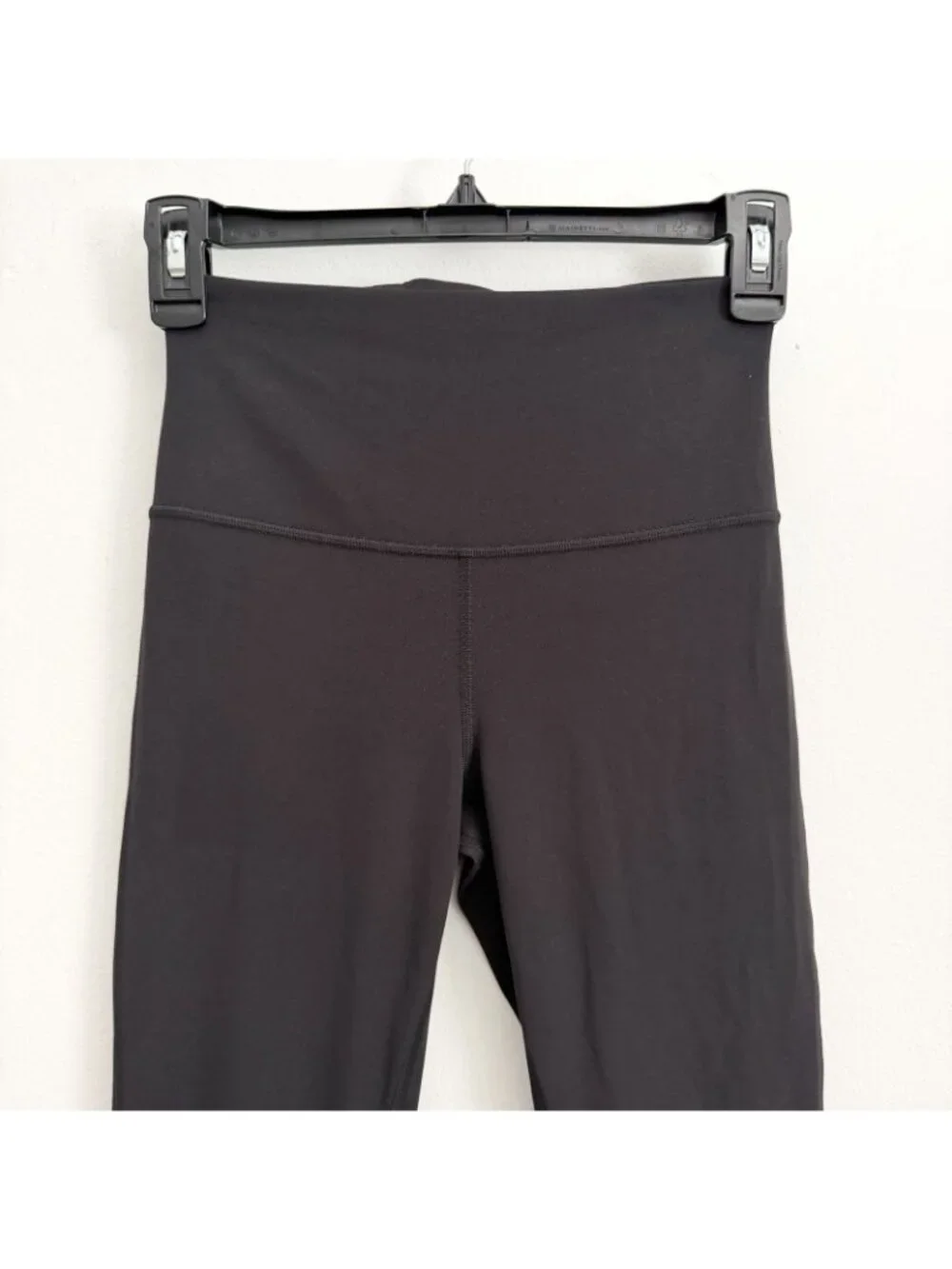 Lululemon Black Align High-Rise Mini Flare Pant Athletic Gym Yoga Women’s Size 4